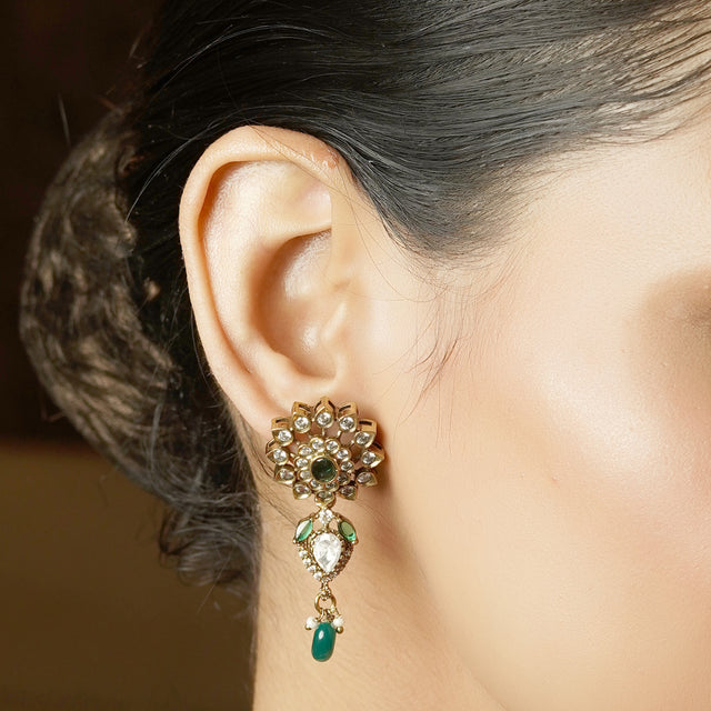 Chavvi 22k Gold Plated Earring