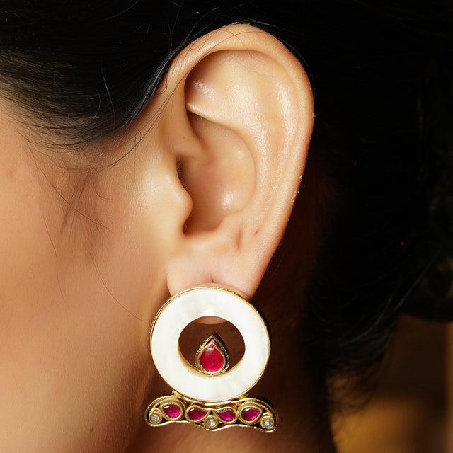 Janani 22k Gold Plated Earring