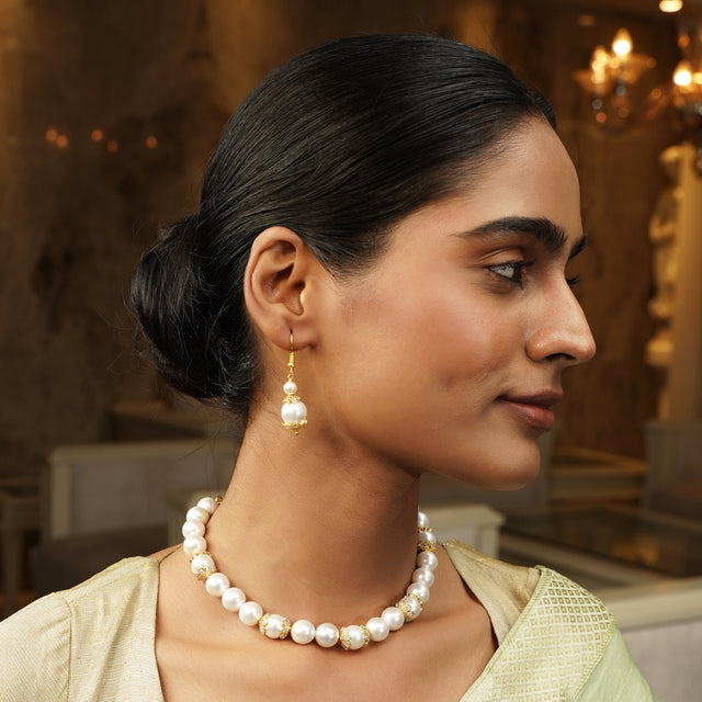 Gemstone Kalika 22k Gold Plated Pendant Set