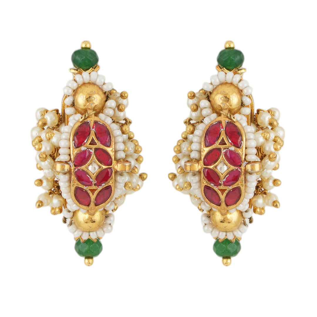 Jhanvi Necklace Set