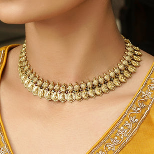 Charvi Necklace