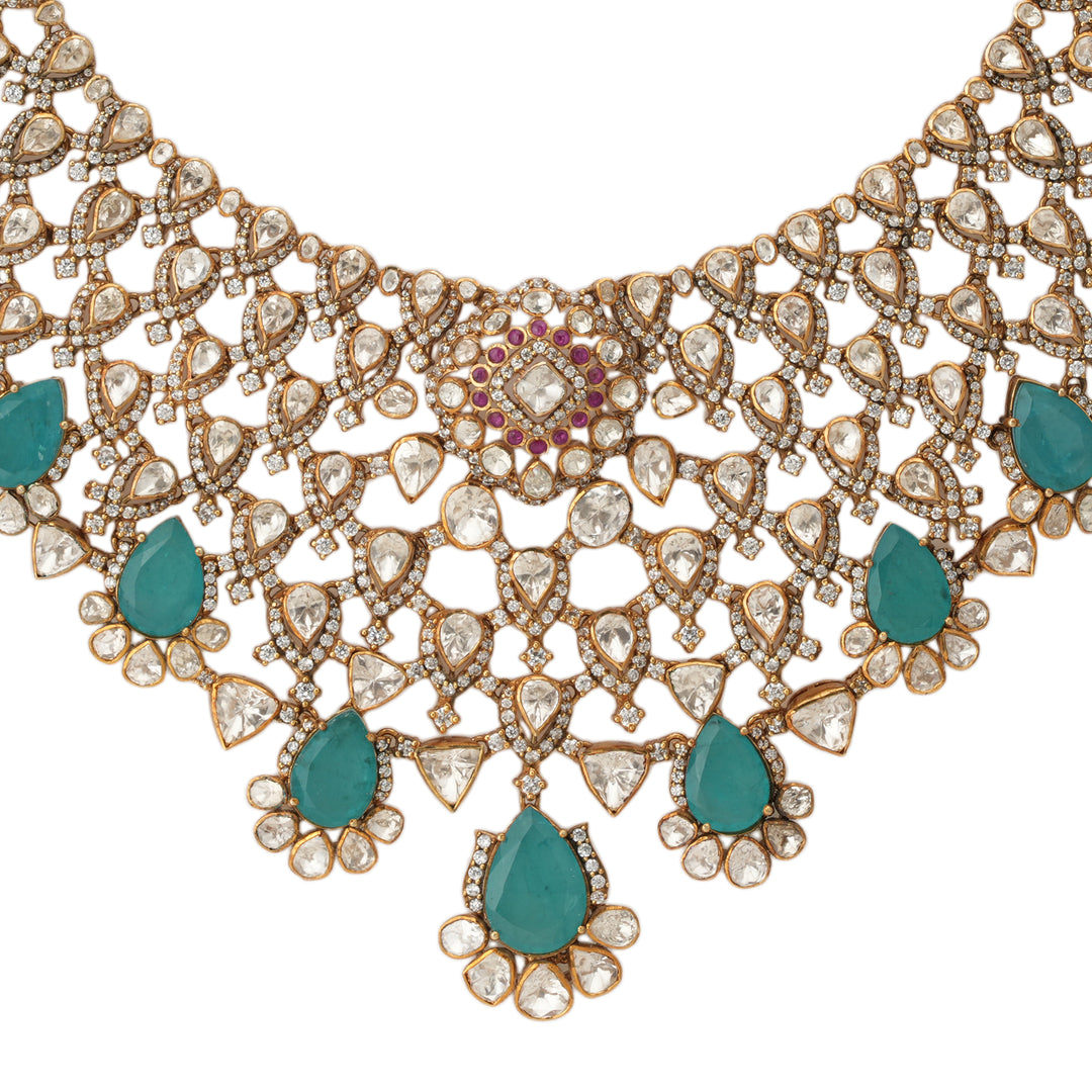Adhira Necklace Set