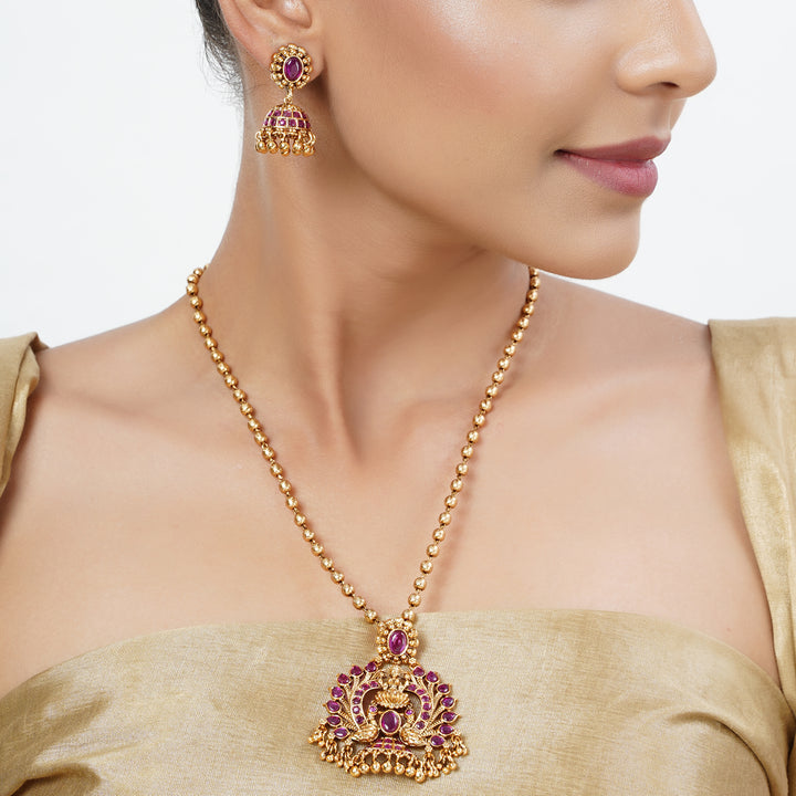 22k Gold Plated Tarini Malvika Necklace set