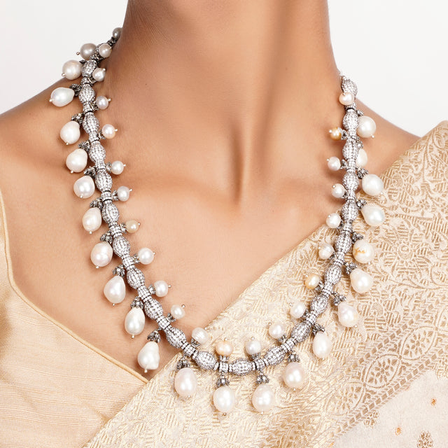 Karisma Necklace