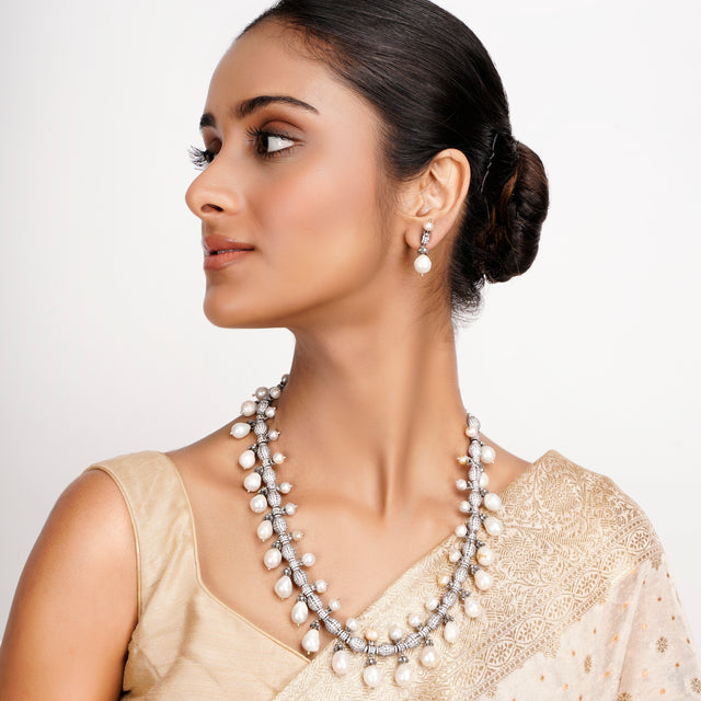 Karisma Necklace