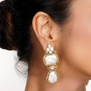 Aadarshini Earring