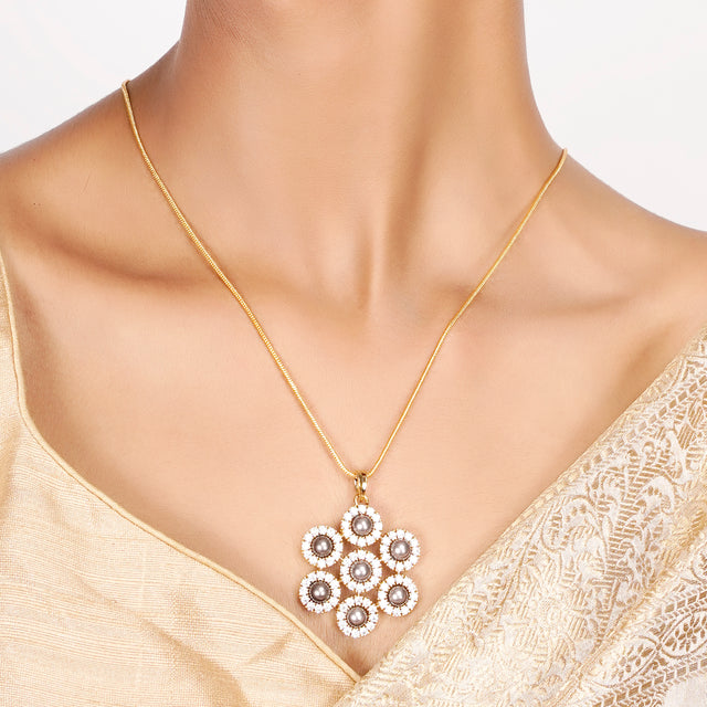 Kashvi Pendant