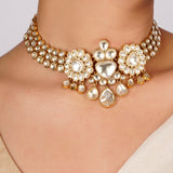 Parnavi Necklace Set