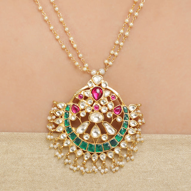 SANKRANTI KUNDAN PINK CHAND PENDANT SET