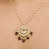 SANKRANTI KUNDAN EXCLUSIVES CHAND PENDANT SET