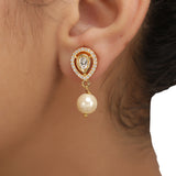 Ruhani Pan Pearls Studs Earring