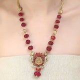 Nayaab Manu Zircon Necklace Set