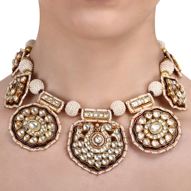 PRATIPALI NECKLACE