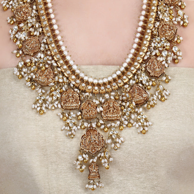 UMANGI NECKLACE