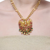 Chaitra Kundan Swag Necklace Set