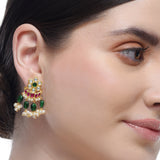 Chaitra Kundan Necklace Set