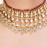 SHAGUN ARUNIMA KUNDAN PENDANT SET