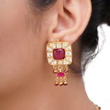 SHAGUN SQUARE KUNDAN PENDANT SET