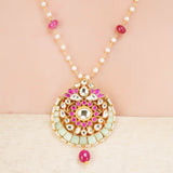 SHAGUN PAN KUNDAN PENDANT SET