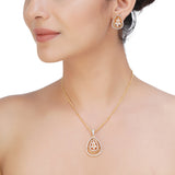 HEERA TIKONA PENDANT SET