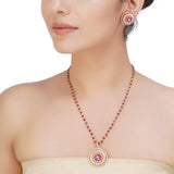 HEERA FLOWER ROUND PENDANT SET
