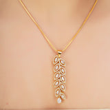 HEERA GOLD PLATED PENDANT SET