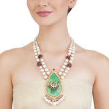 RATNA GREEN PENDANT NECKLACE