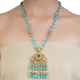 VILANDI TRIANGLE KUNDAN PENDANT