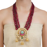 RATNA INTRICATE KUNDAN NECKLACE SET