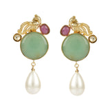 RATNA PEARLS TIKONA PENDANT SET