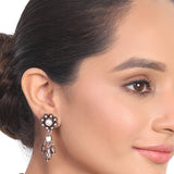 Silver Plated Manihaar Mother of Pearl Smokey Necklace Set